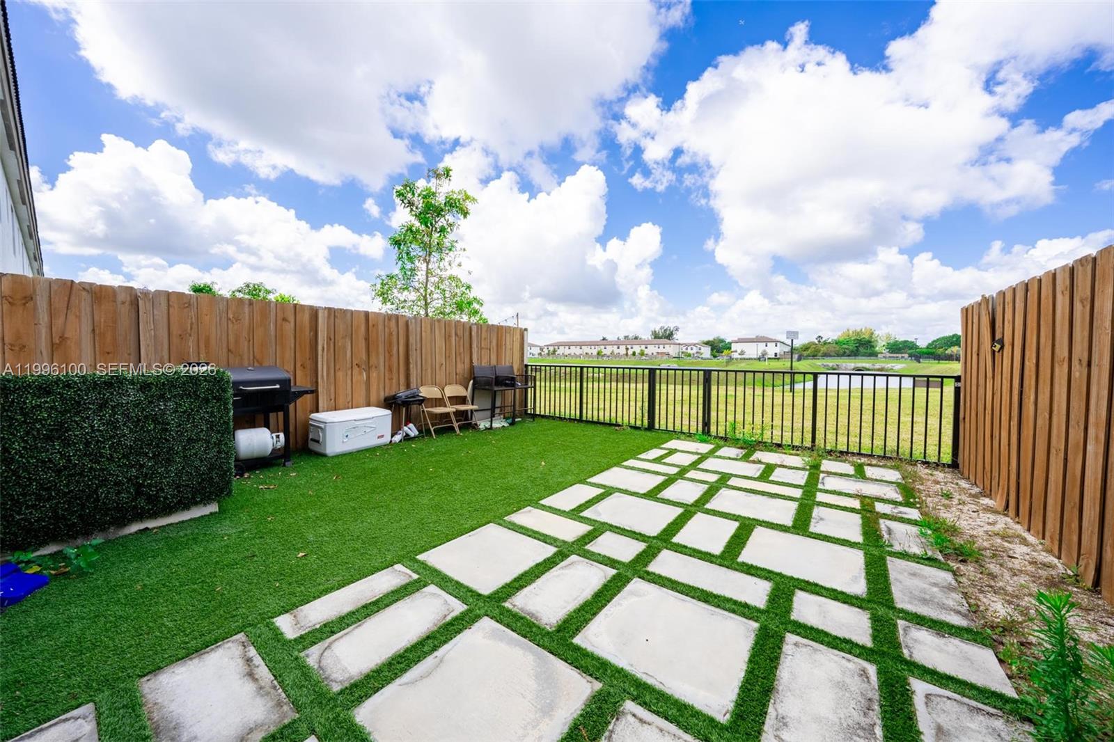 GOLF PARK SEC 1 - Residential