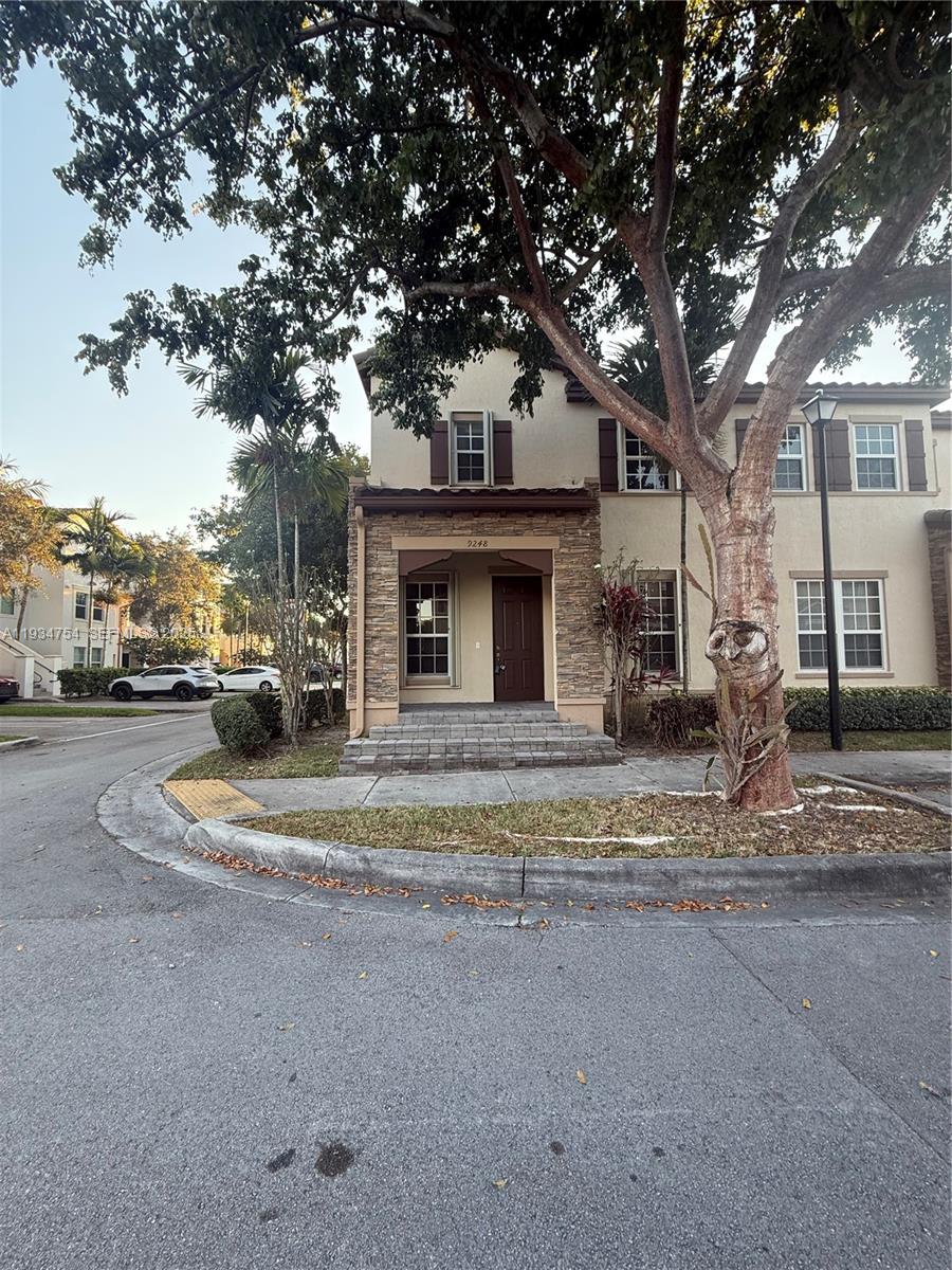 9248 SW 170th Pl 9248