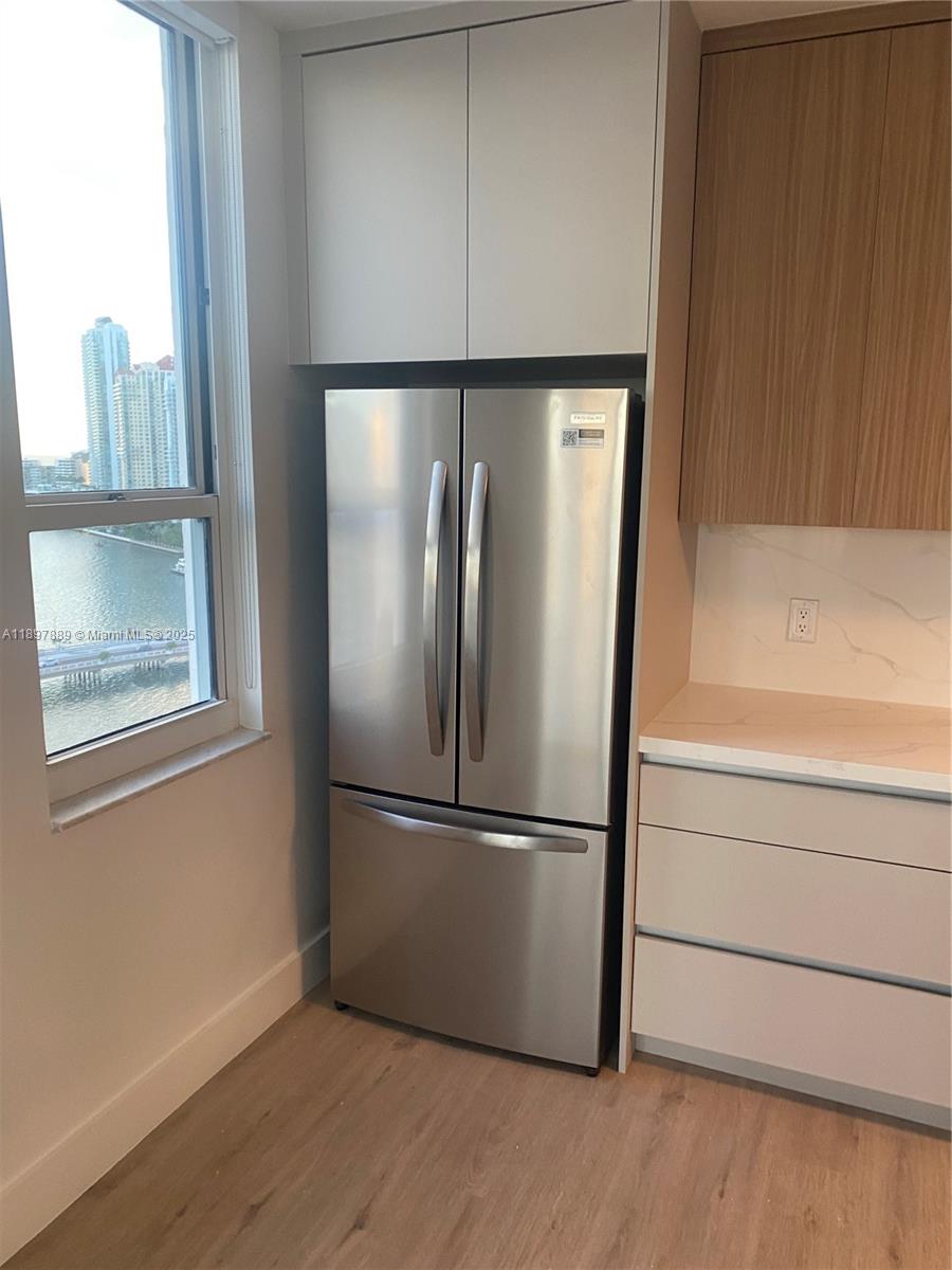 COURVOISIER COURTS CONDO - Residential Lease