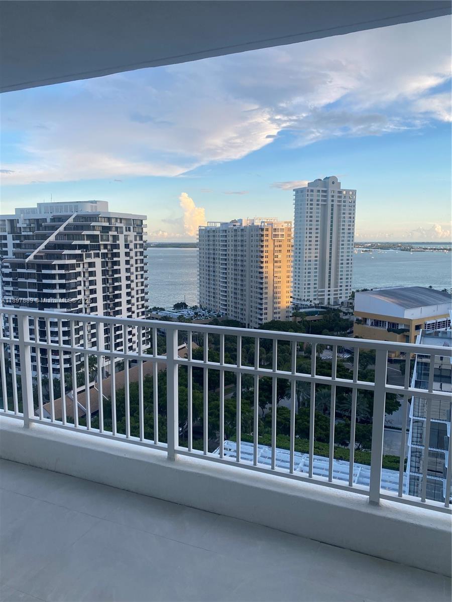 COURVOISIER COURTS CONDO - Residential Lease