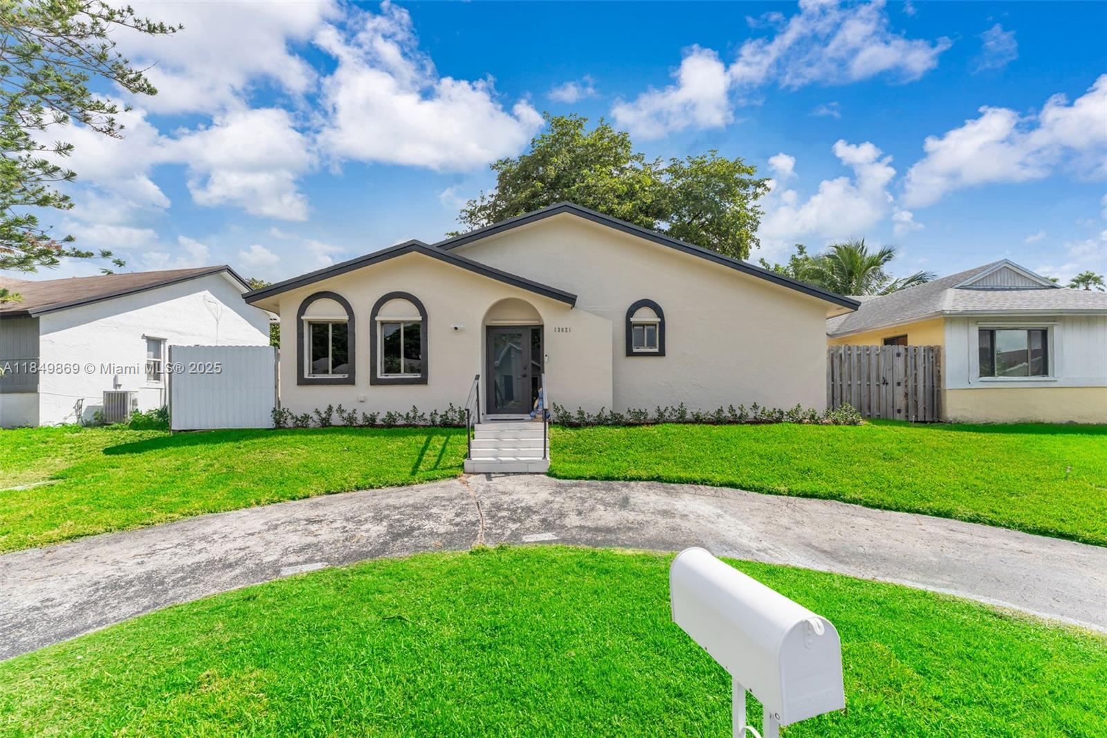 Now available for rent -Located minutes from Florida Turnpike.– this beautifully updated single-family home offers the perfect blend of style, space, and comfort in a peaceful, family-friendly Homestead neighborhood. Enjoy a modern all-black kitchen with sleek finishes that’s sure to impress, plus a custom-designed master closet for added luxury and organization. The home features fresh paint throughout, lush new landscaping, and a huge backyard – ideal for weekend BBQs, gatherings, or simply relaxing outdoors. With plenty of parking and a quiet, welcoming community, this home checks all the boxes. Come see why this could be your perfect next rental home!