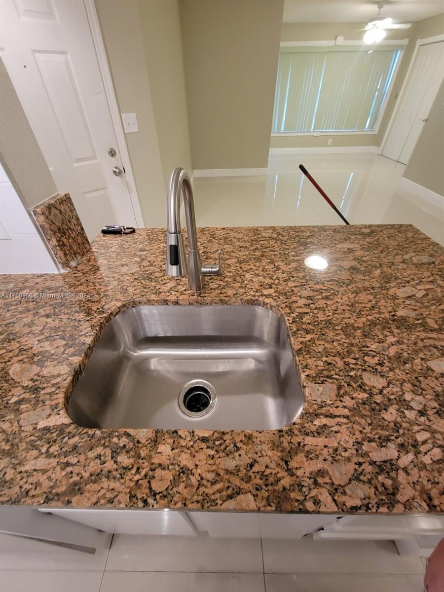 SUNDANCE AT DAVIE CONDO - Residential