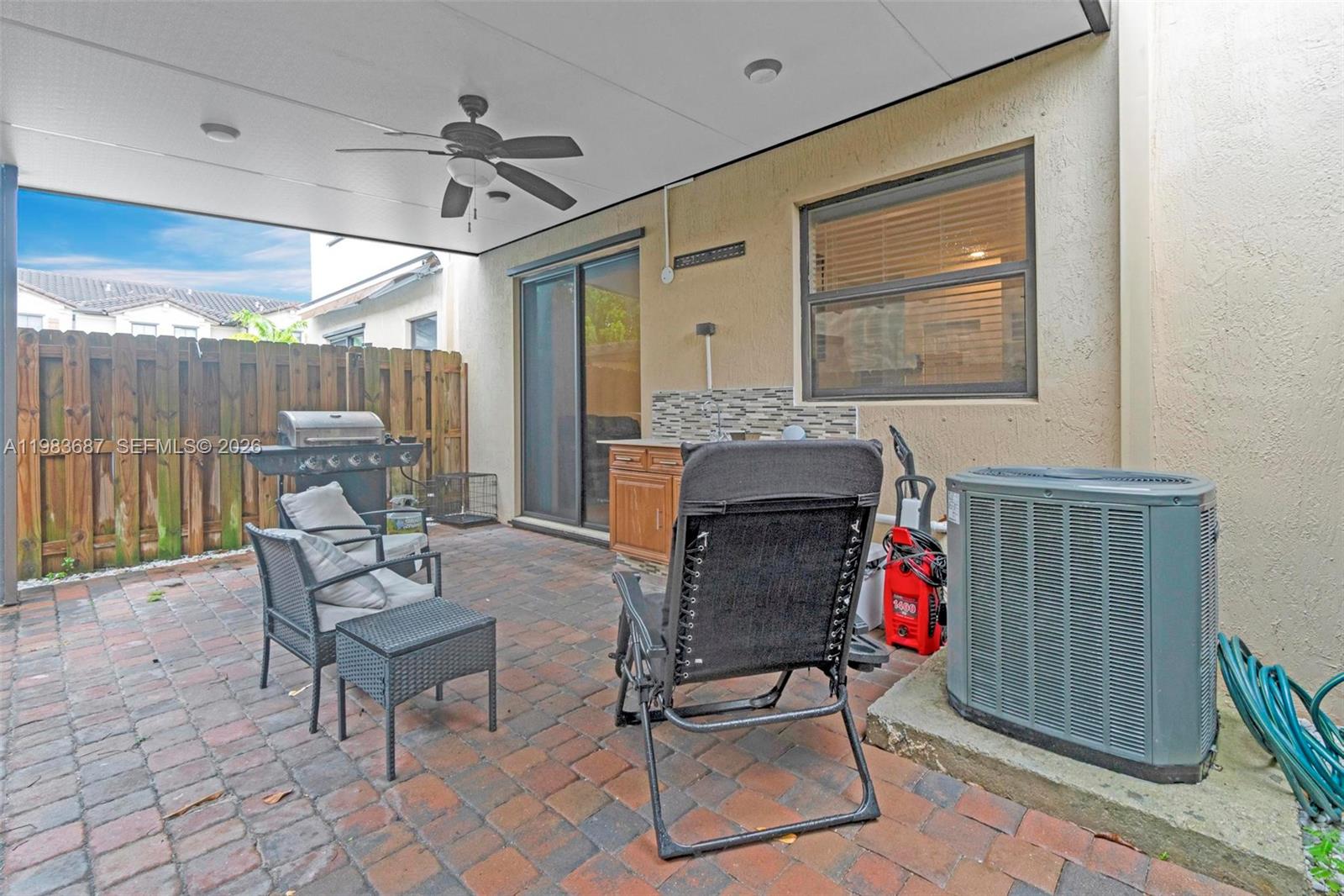 COCO PALM ESTATES - Residential