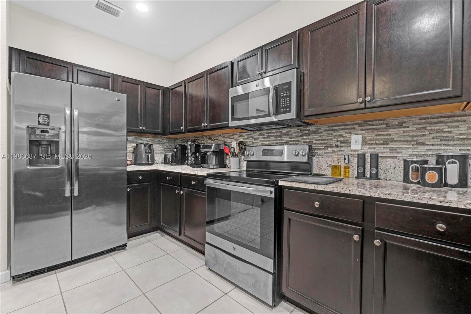 COCO PALM ESTATES - Residential