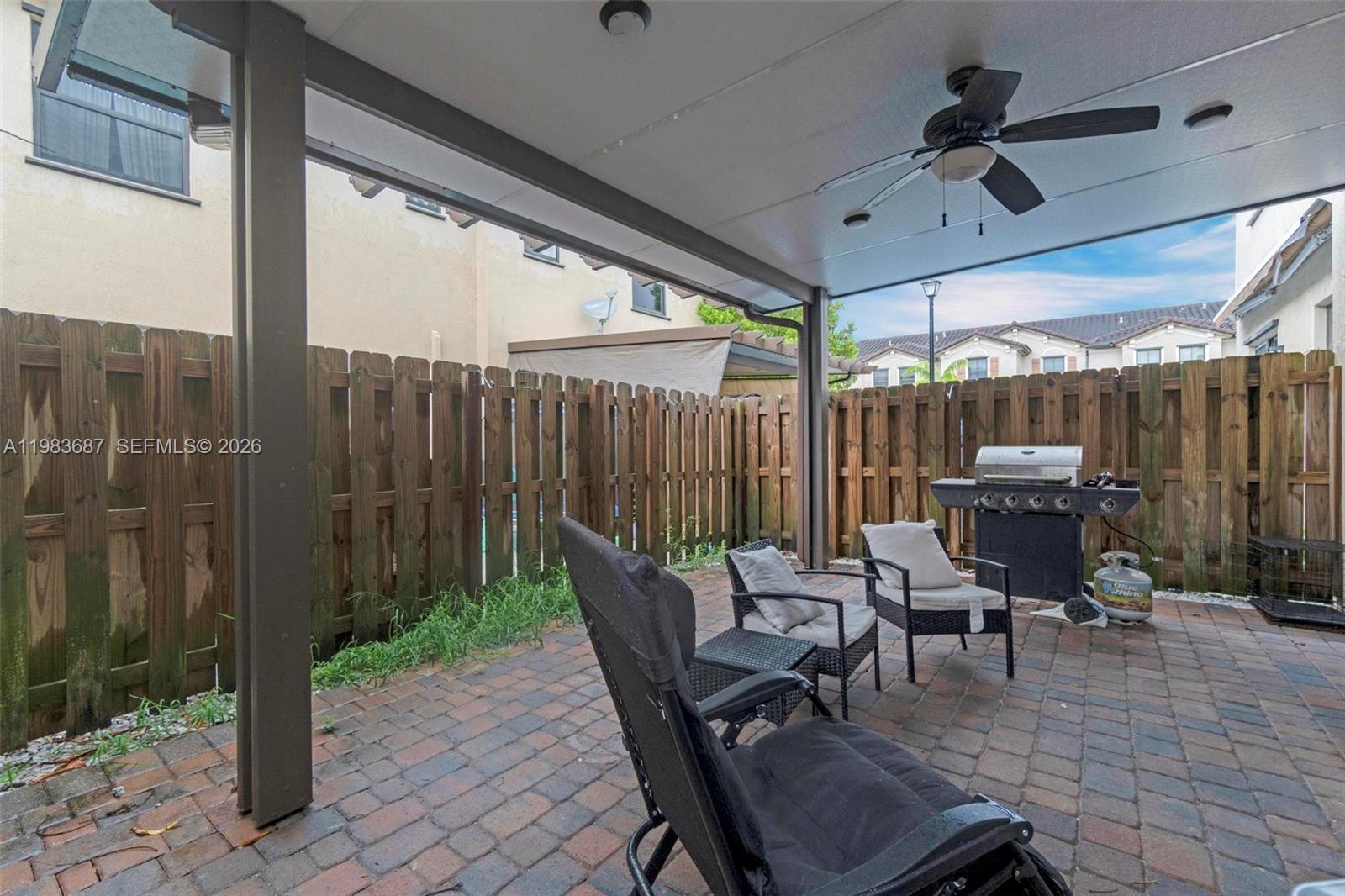 COCO PALM ESTATES - Residential