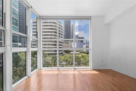 950 Brickell Bay Dr 501 Miami FL 33131