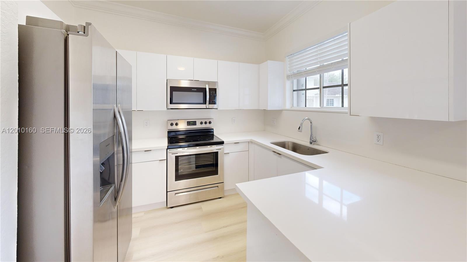 CARIBBEAN ISLES VILLAS CO - Residential