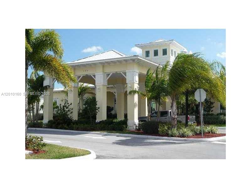 CARIBBEAN ISLES VILLAS CO - Residential