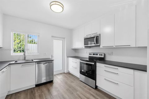 Photo of 600 Layne Blvd #126, Hallandale Beach, FL 33009 (MLS # A11998623)