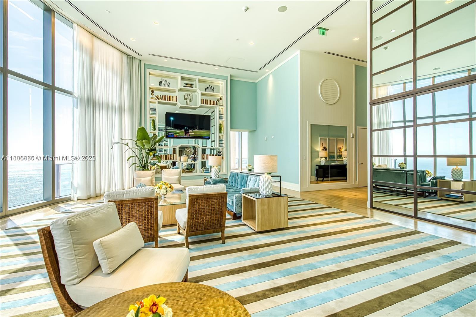 The Ritz-Carlton Residence - Residential