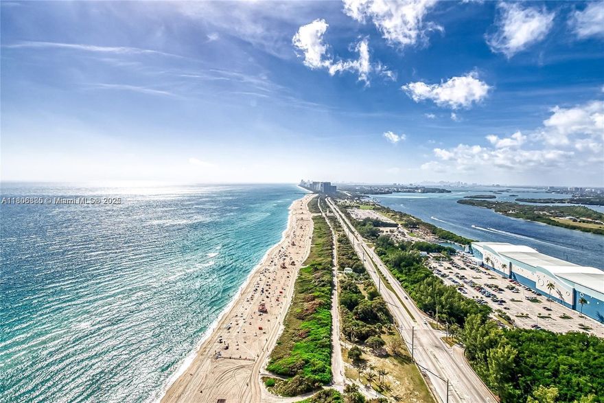 Spectacular 2 bedroom / 2.5 bathroom with direct ocean view from the living room and master bedroom and great intercostal view from second bedroom. Enjoy all of the luxury and comfort offered by The Ritz-Carlton team ,amazing amenities include two pools, fitness center, spa, family and friends suites, restaurants, concierge, full beach and pool services, kids room and much more. That’s a must see.