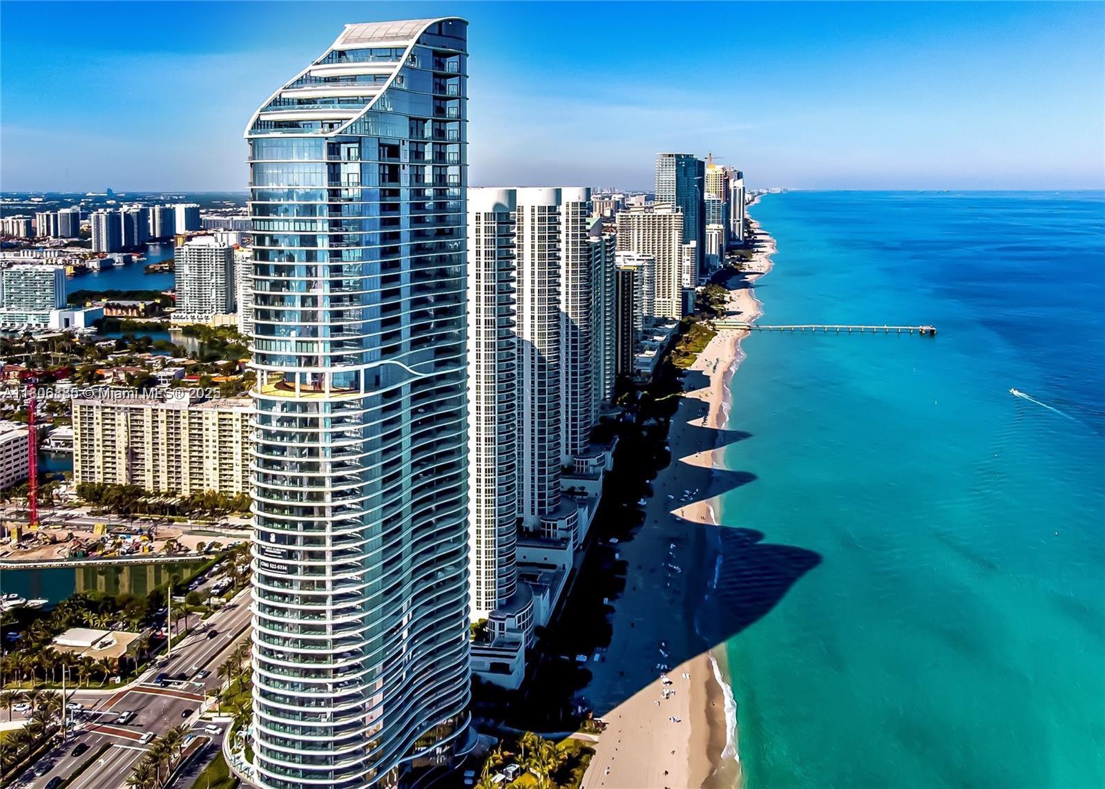 The Ritz-Carlton Residence - Residential