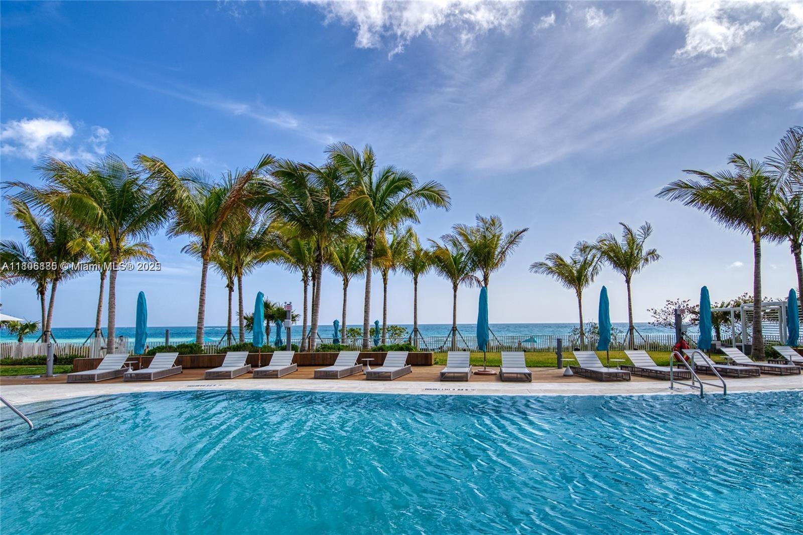 The Ritz-Carlton Residence - Residential