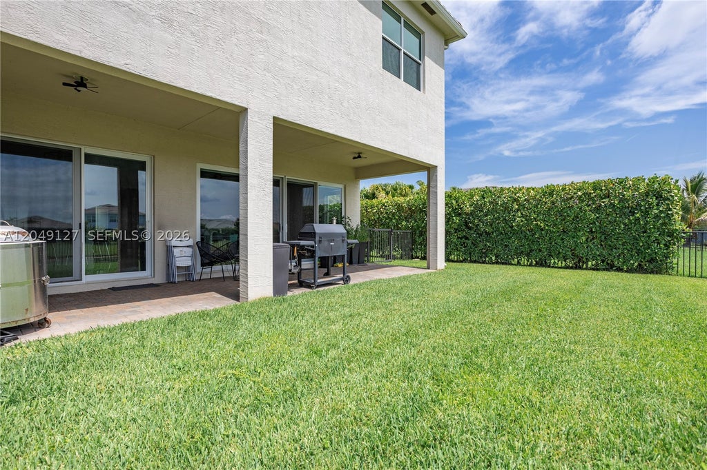 Photo of 5850 Whippoorwill Cir, Westlake, FL 33470 (MLS # A12049127)