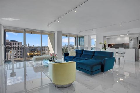 2655 Collins Ave PH06/08 Miami Beach FL 33140