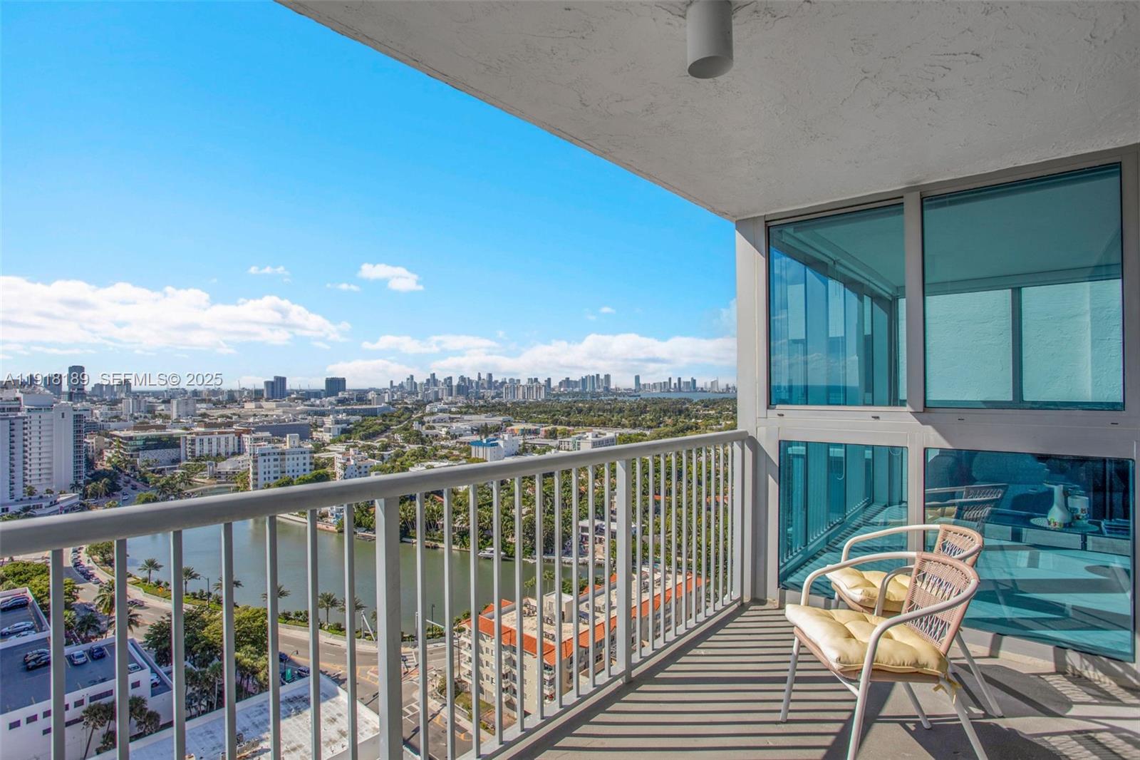 MIRASOL OCEAN TOWERS COND - Residential