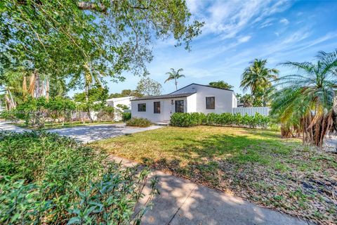 1921 Harding St Hollywood FL 33020