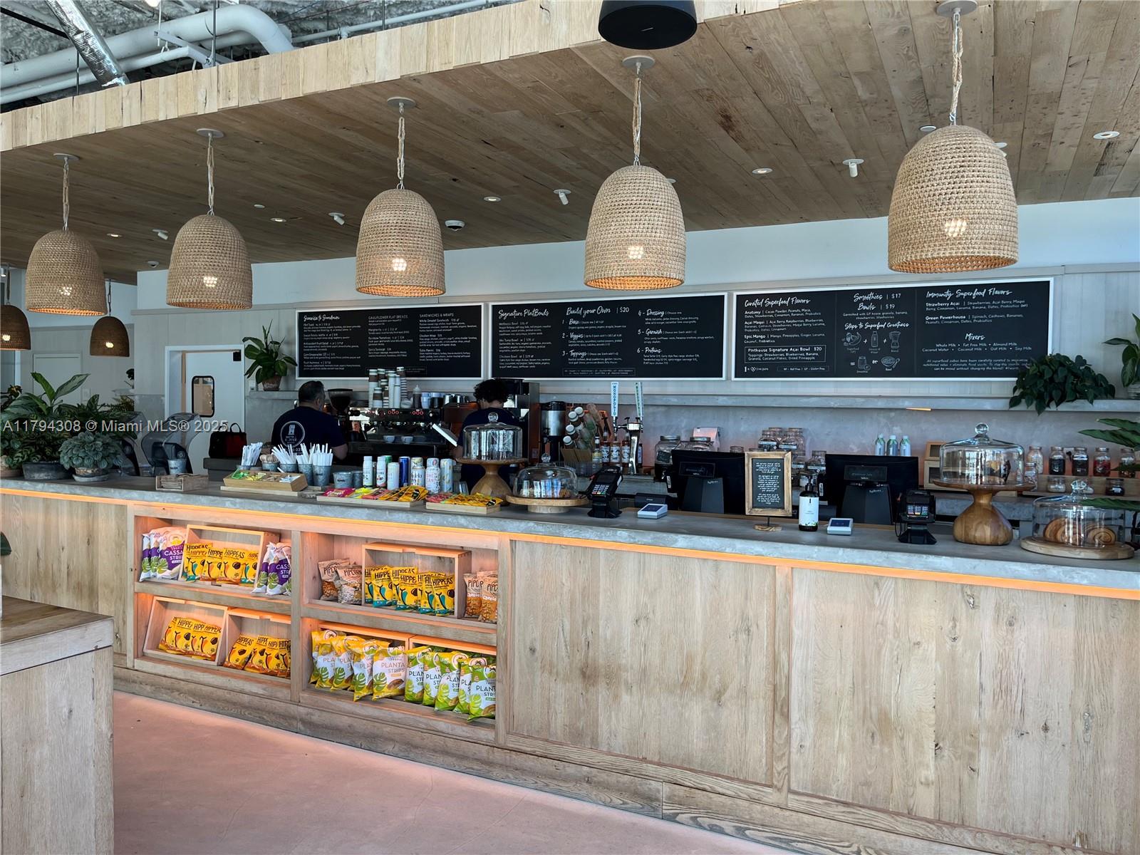 RONEY PALACE CONDO - Residential