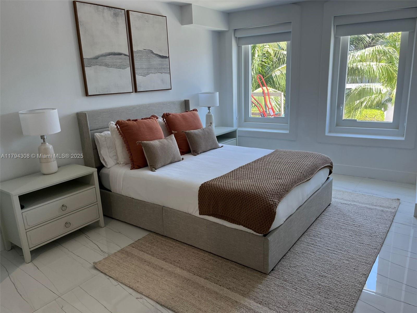 RONEY PALACE CONDO - Residential