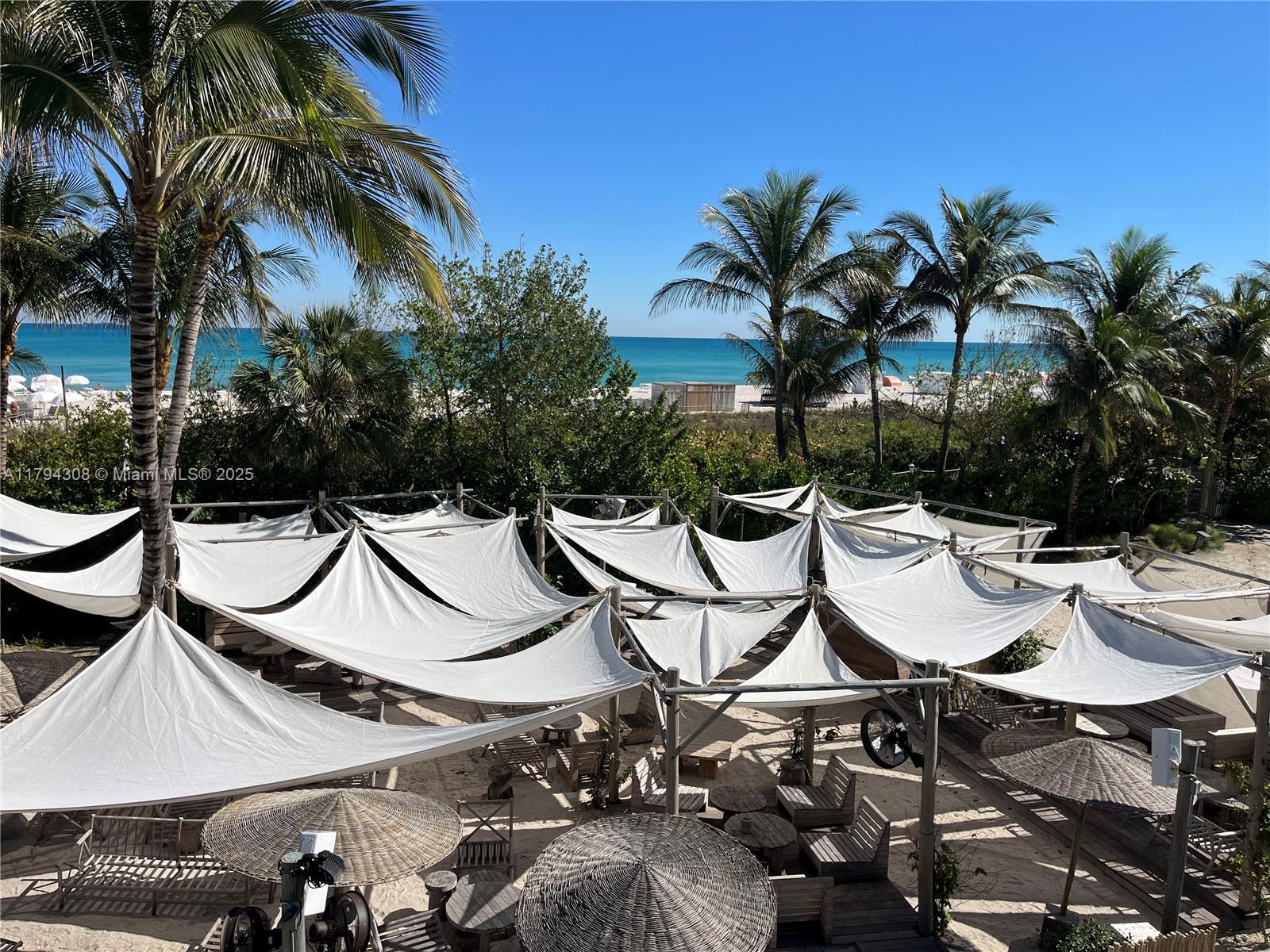 RONEY PALACE CONDO - Residential