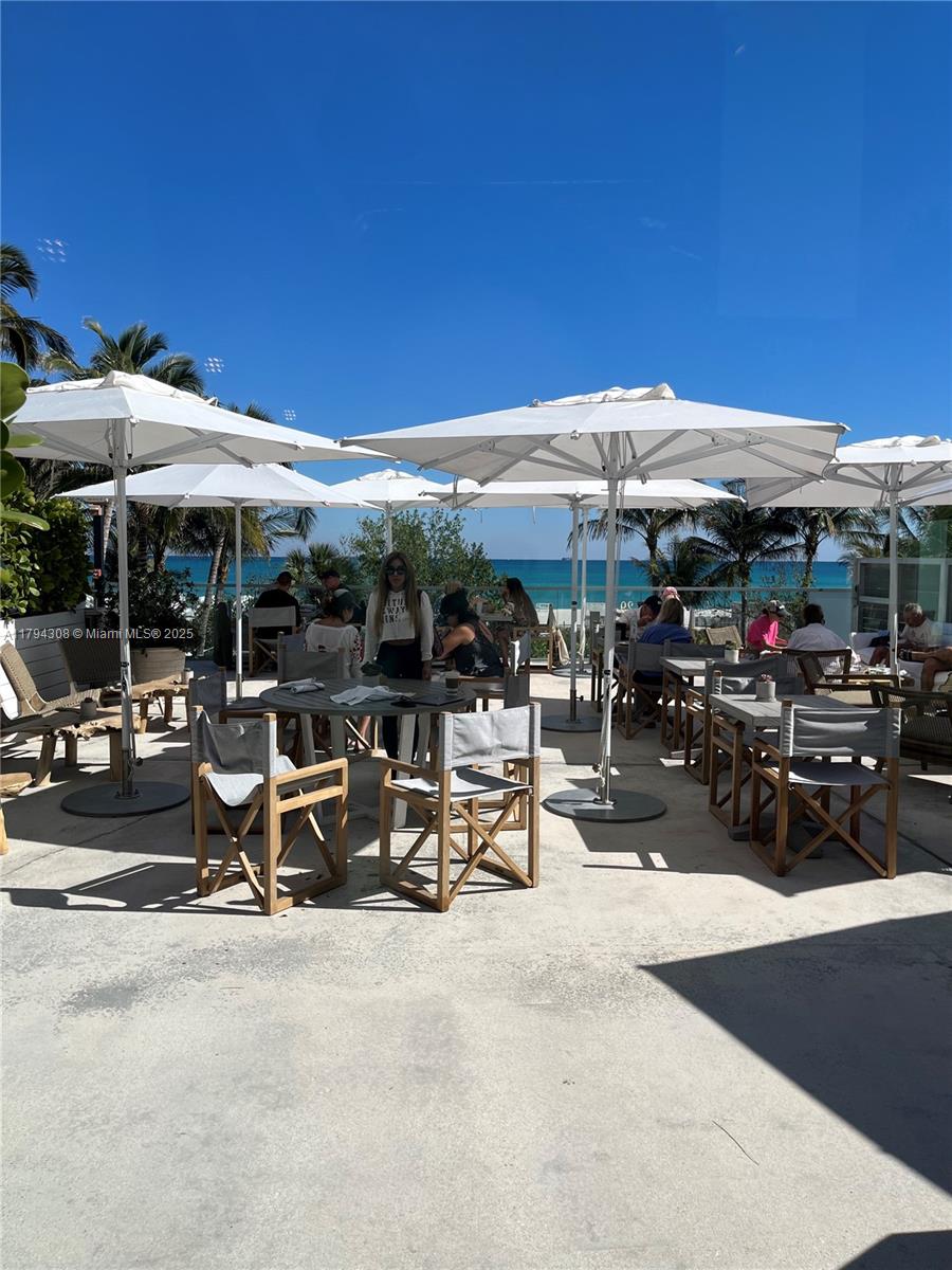 RONEY PALACE CONDO - Residential