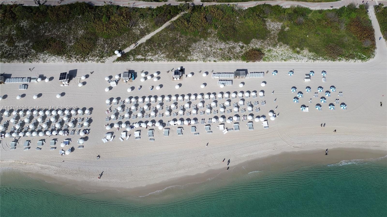 RONEY PALACE CONDO - Residential