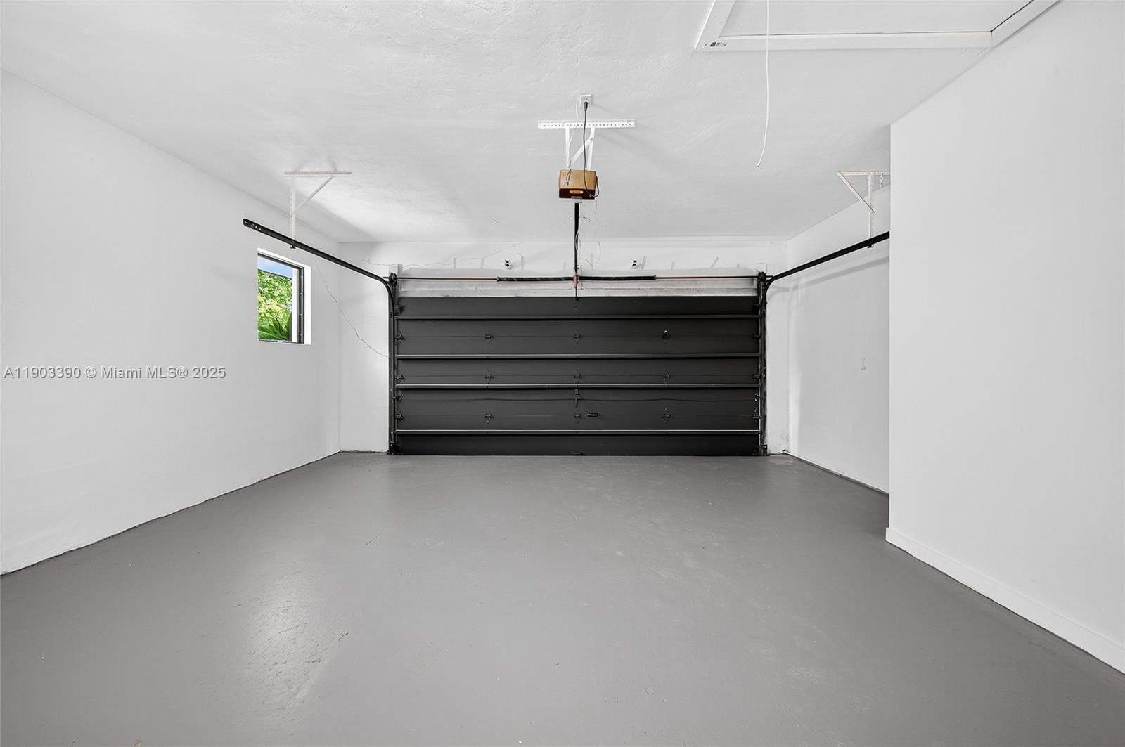 CAPE CUTLER ESTATES - Residential Lease