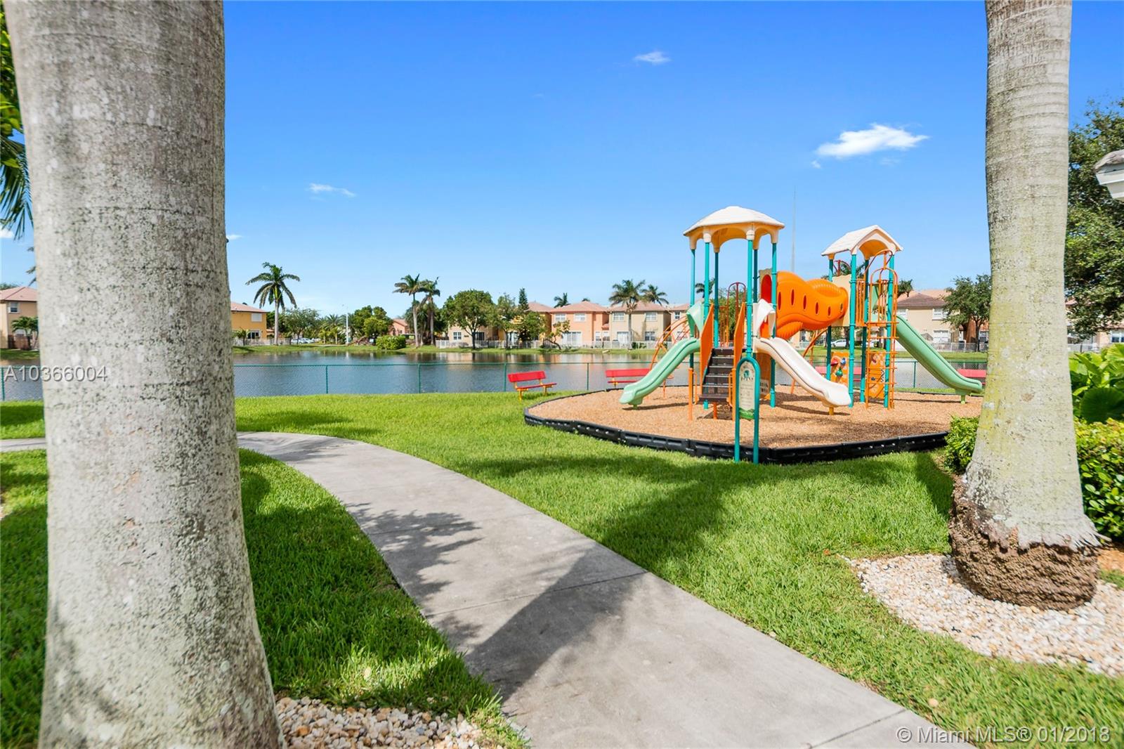 ISLANDS AT DORAL 1ST ADDN - Residential