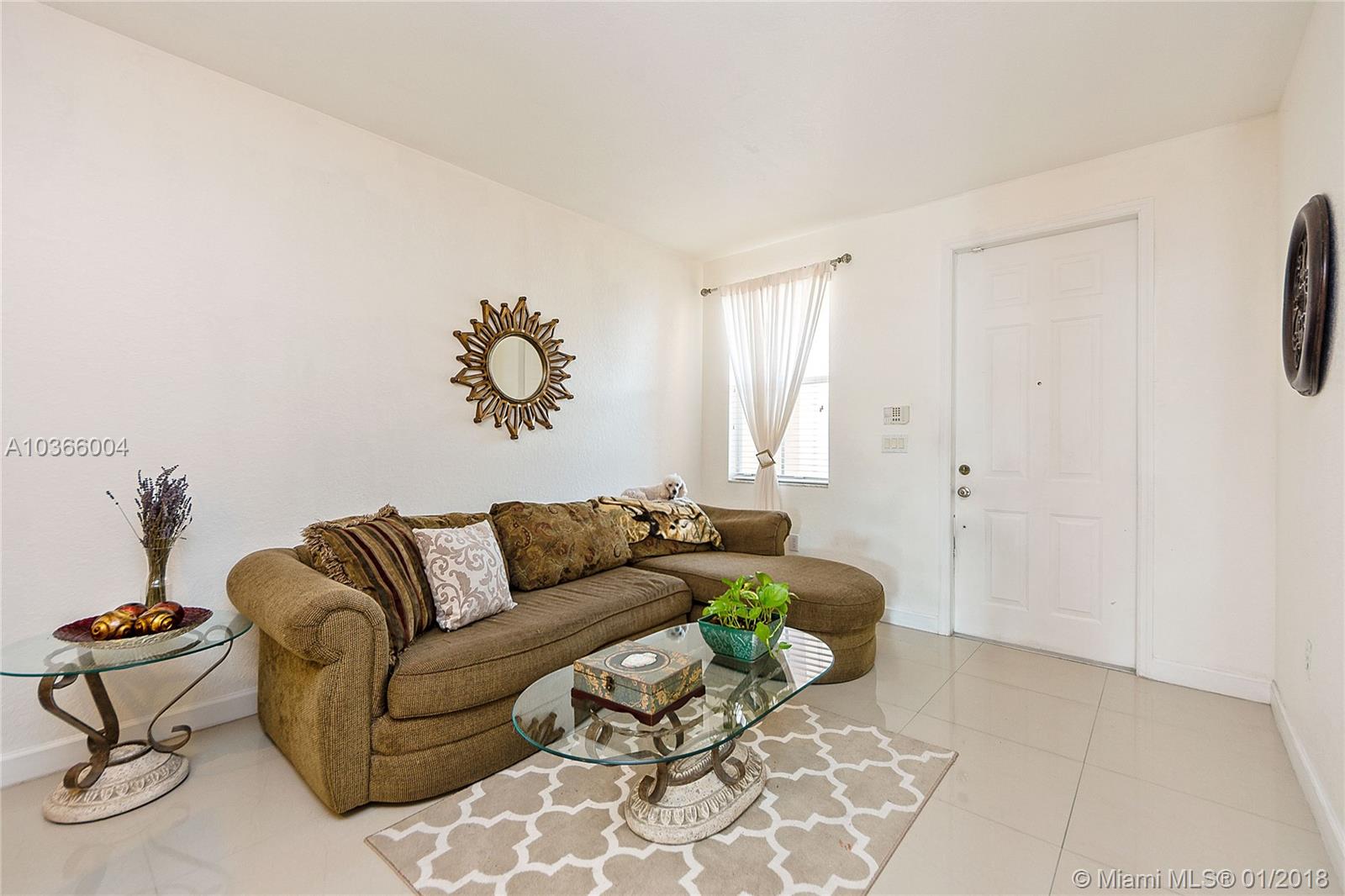 ISLANDS AT DORAL 1ST ADDN - Residential