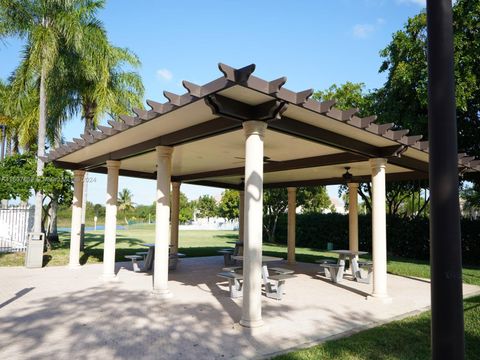 A home in Pembroke Pines