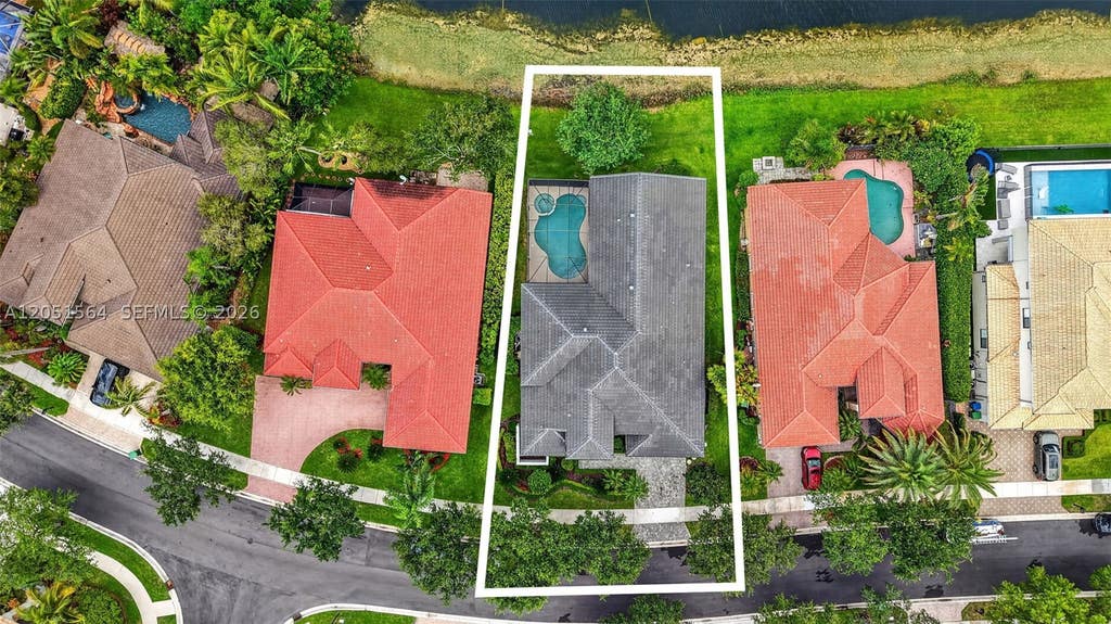 Photo of 1164 Ginger Circle, Weston, FL 33326 (MLS # A12051564)