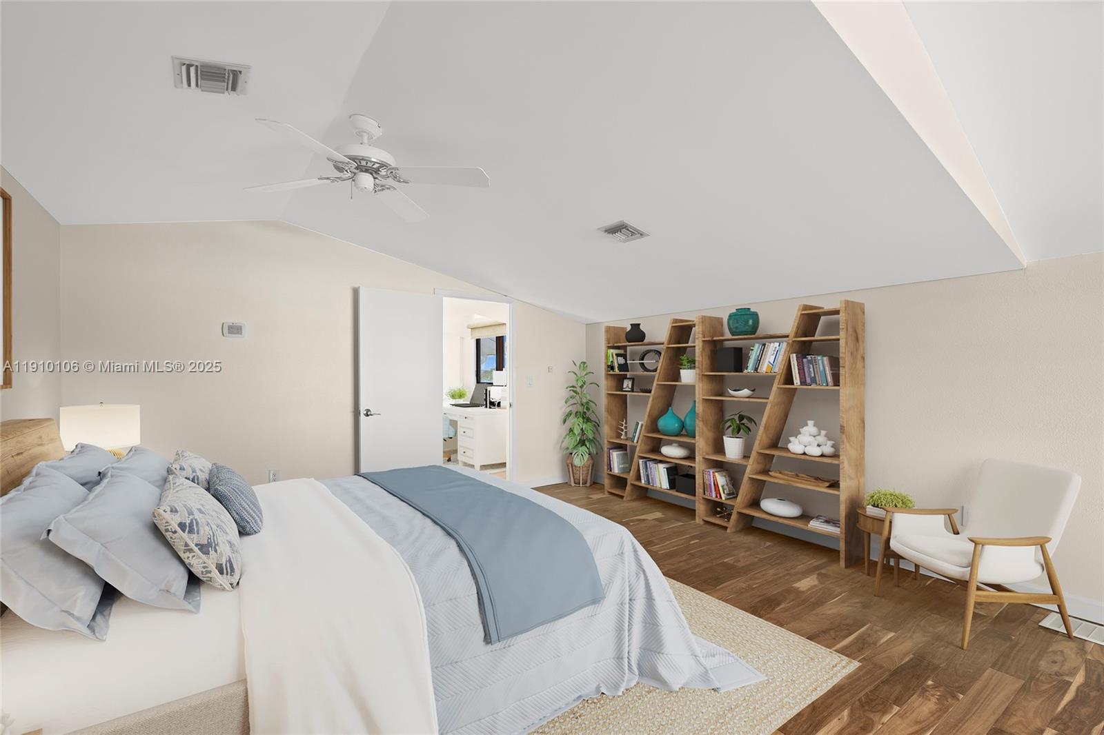 SIESTA ISLES - Residential