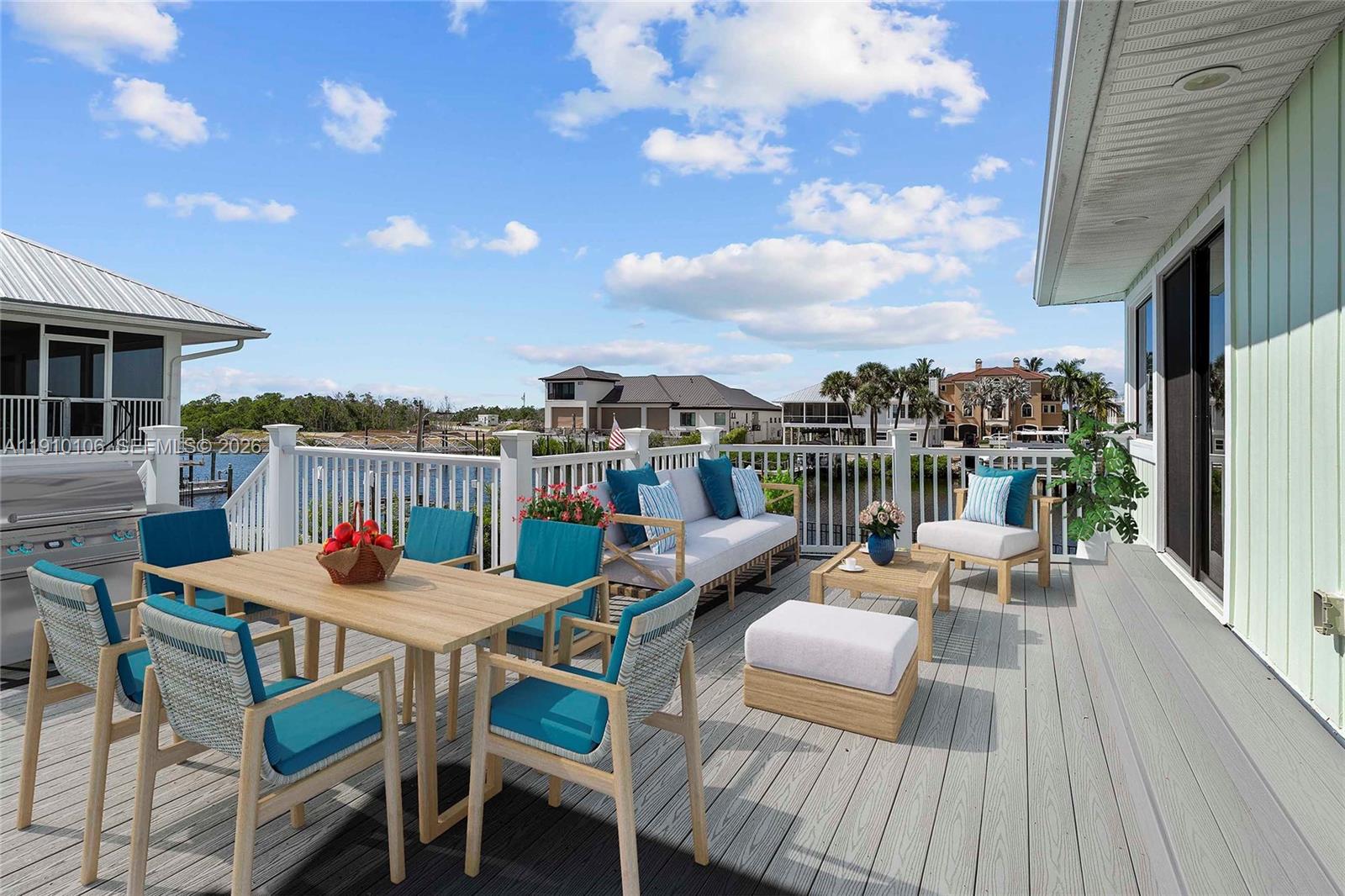 SIESTA ISLES - Residential