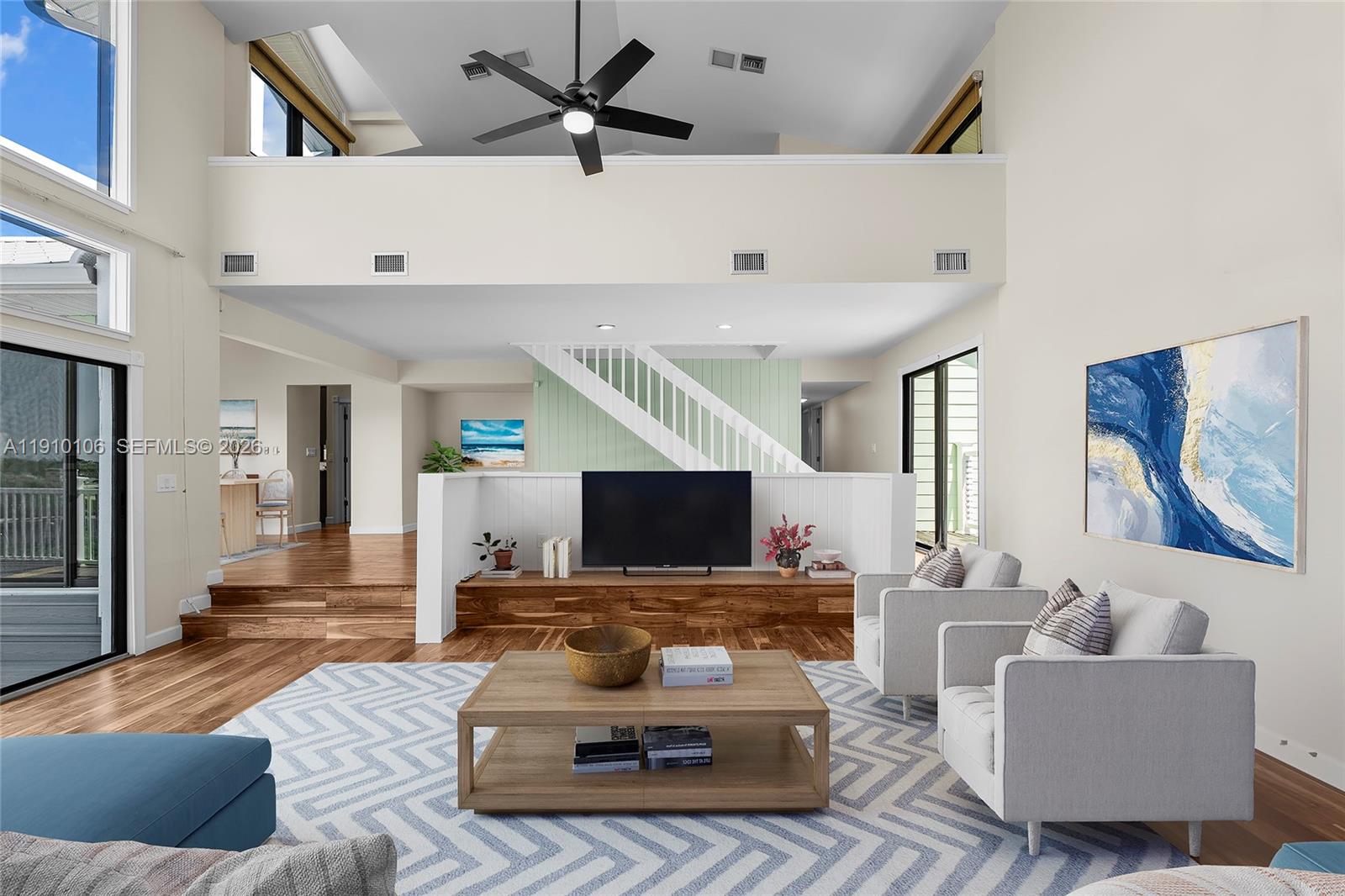 SIESTA ISLES - Residential