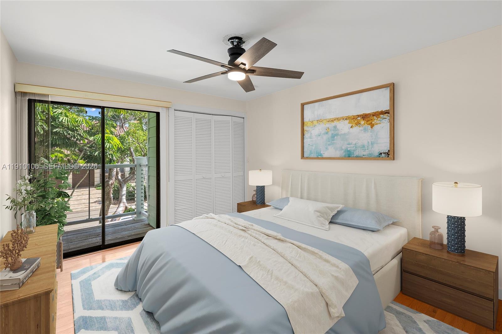 SIESTA ISLES - Residential