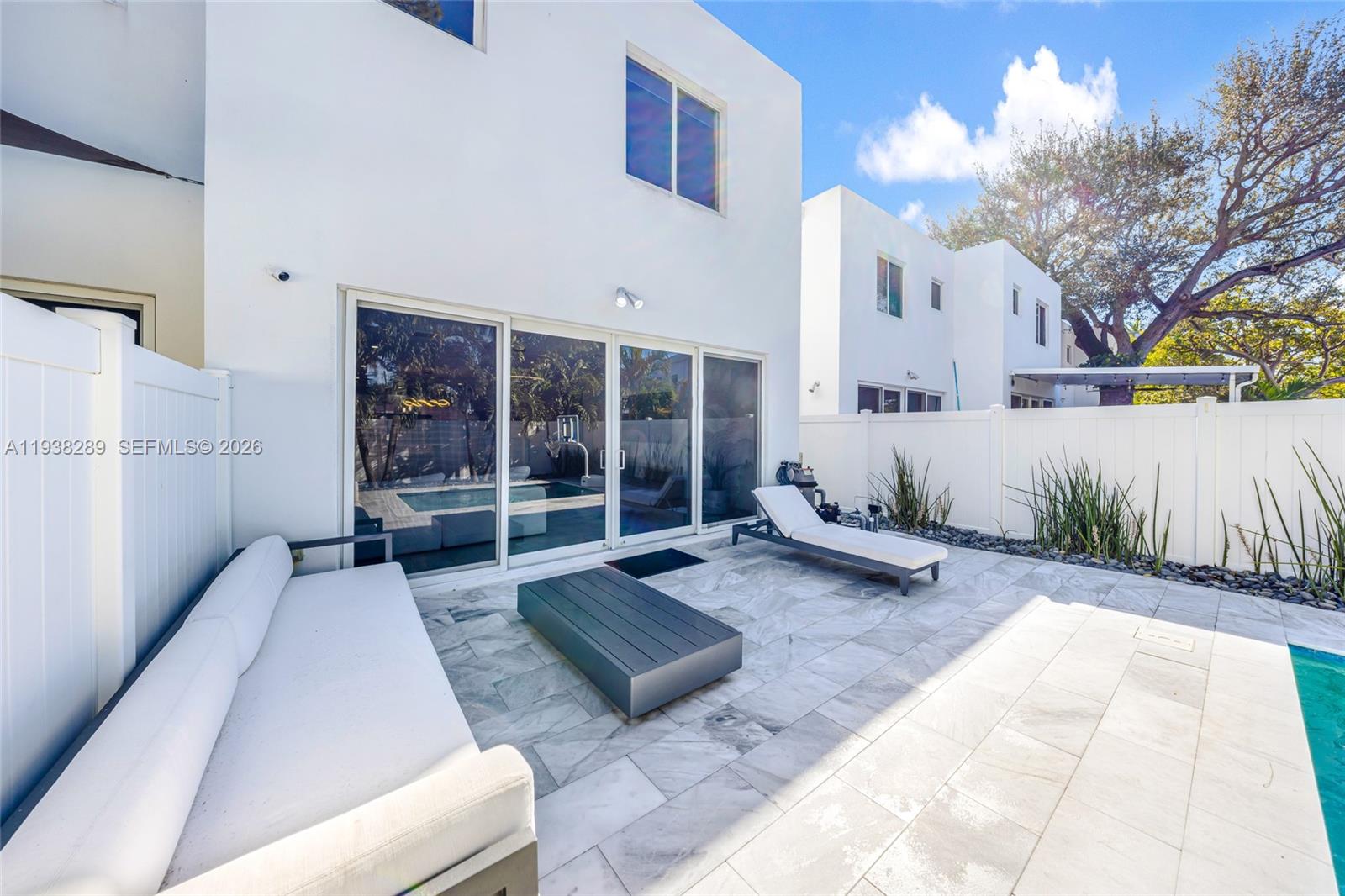 PROGRESSO - Residential Lease