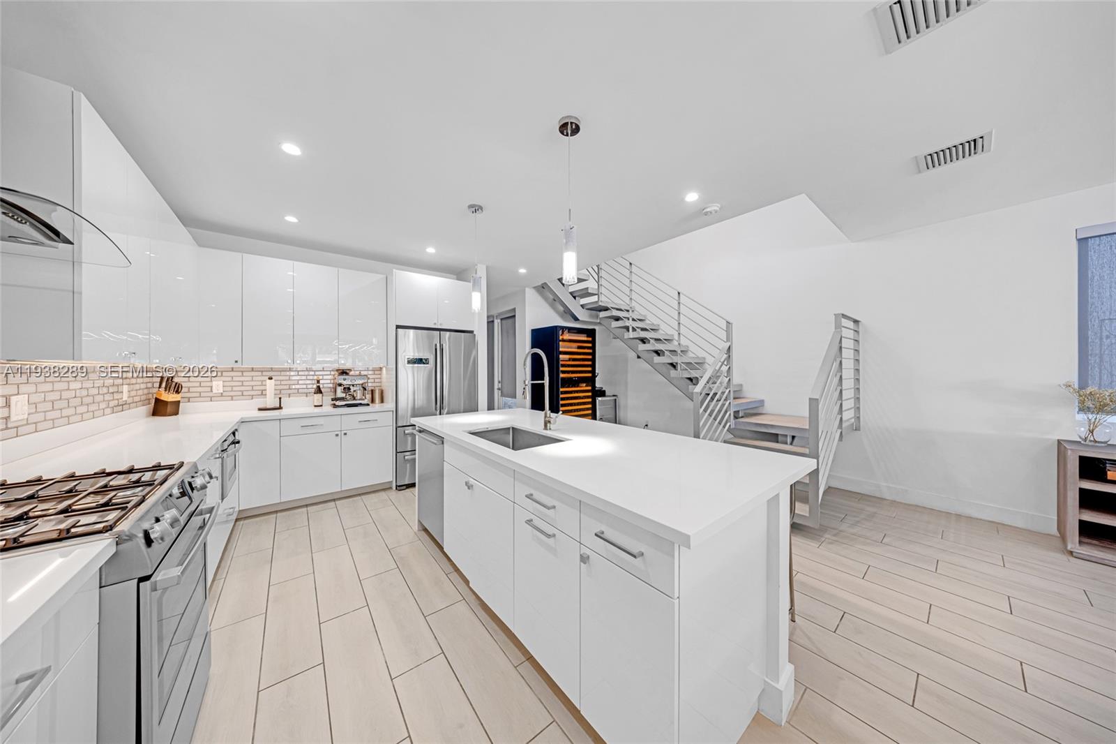 PROGRESSO - Residential Lease