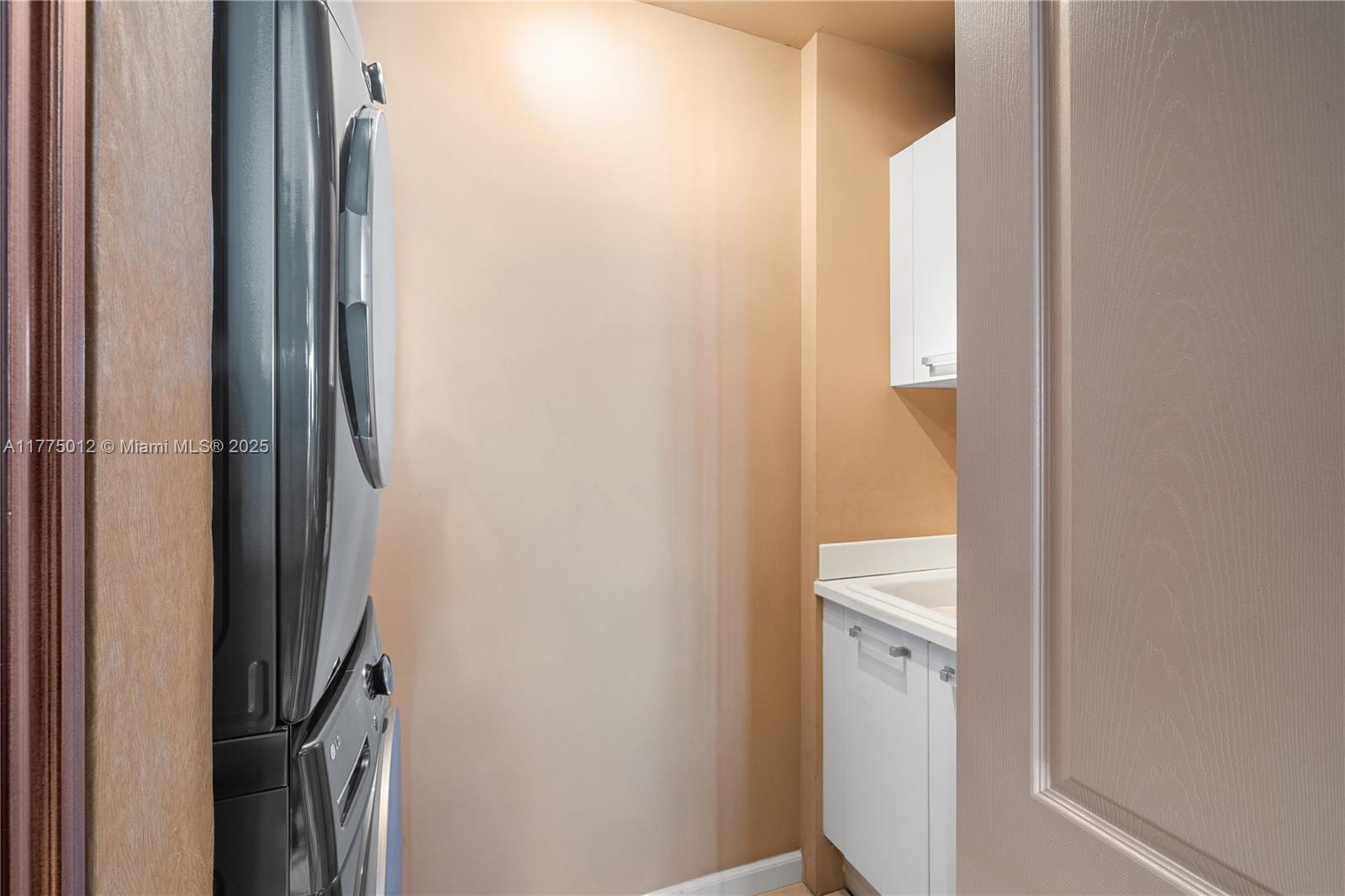 THE RESIDENCES AT THE BATH - Residential