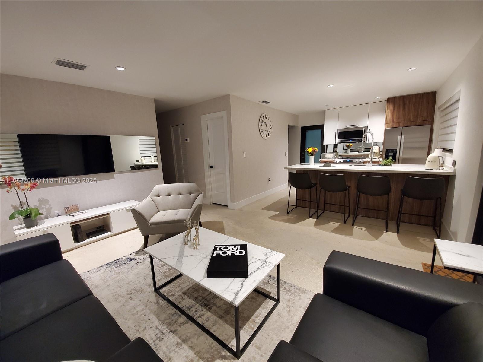 BILTMORE SUB - Residential Lease