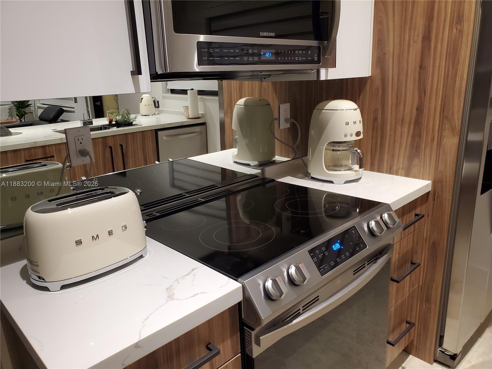 BILTMORE SUB - Residential Lease