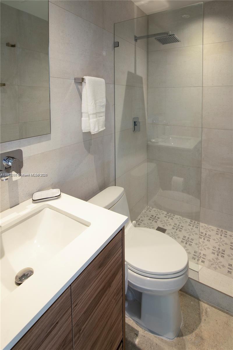 BILTMORE SUB - Residential Lease