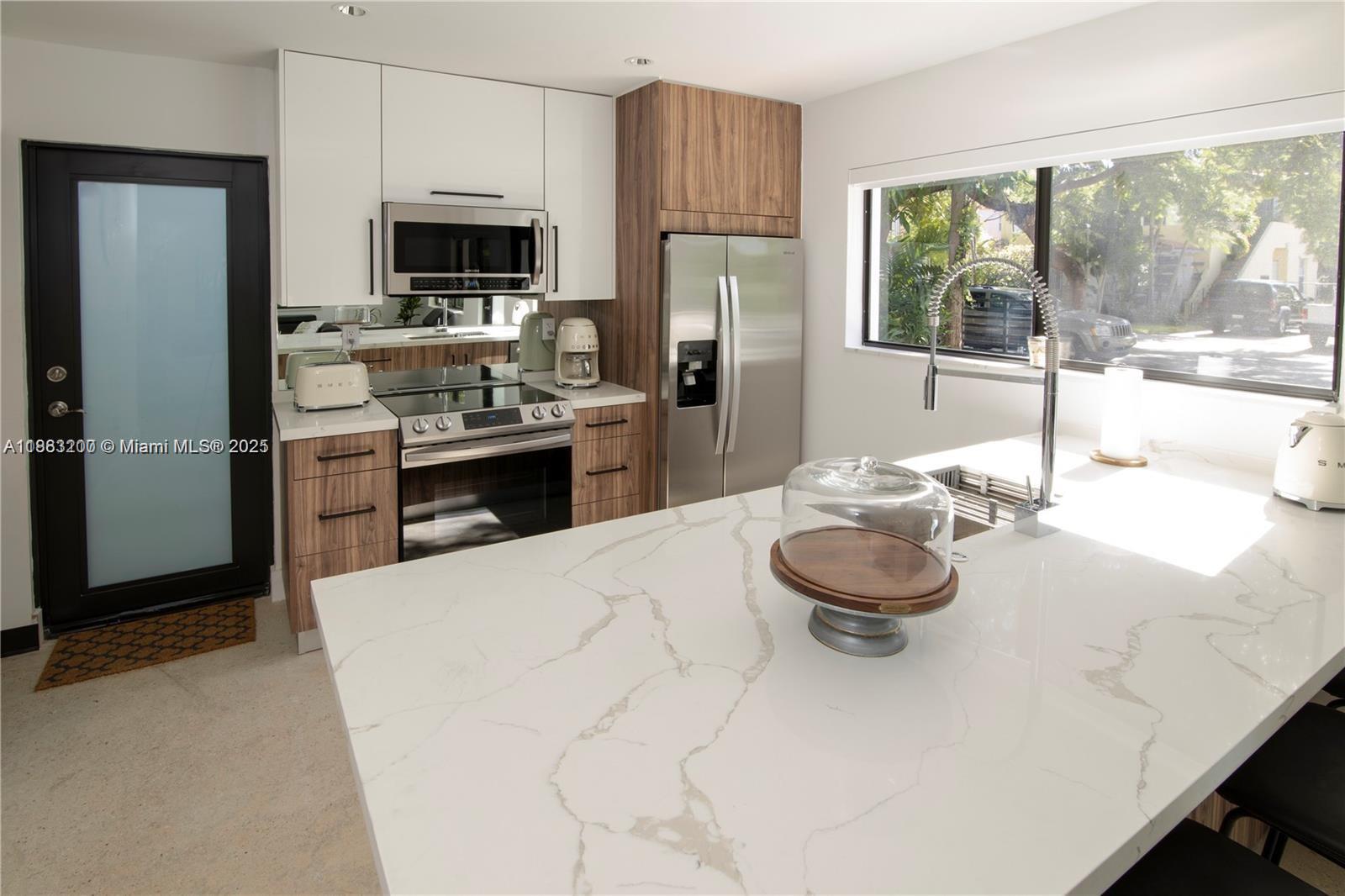 BILTMORE SUB - Residential Lease