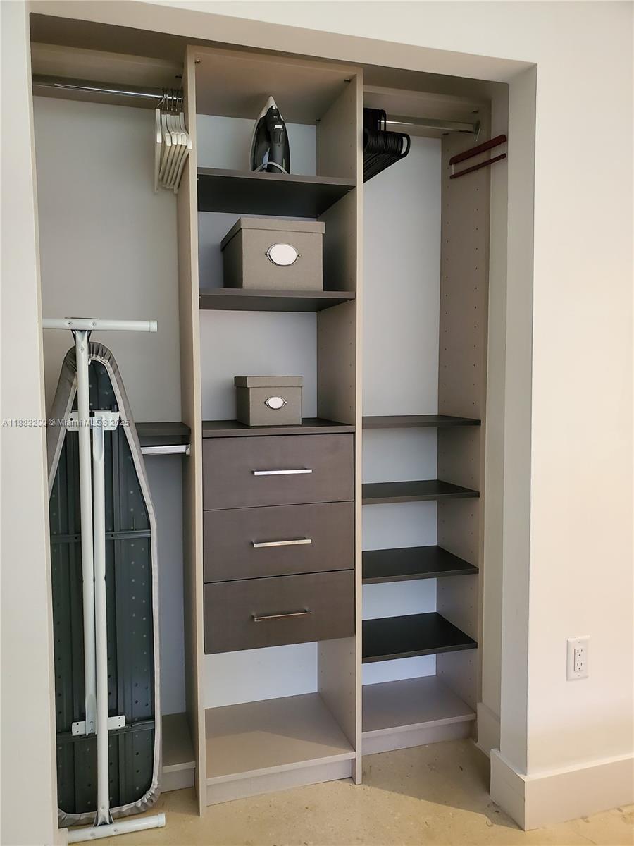 BILTMORE SUB - Residential Lease