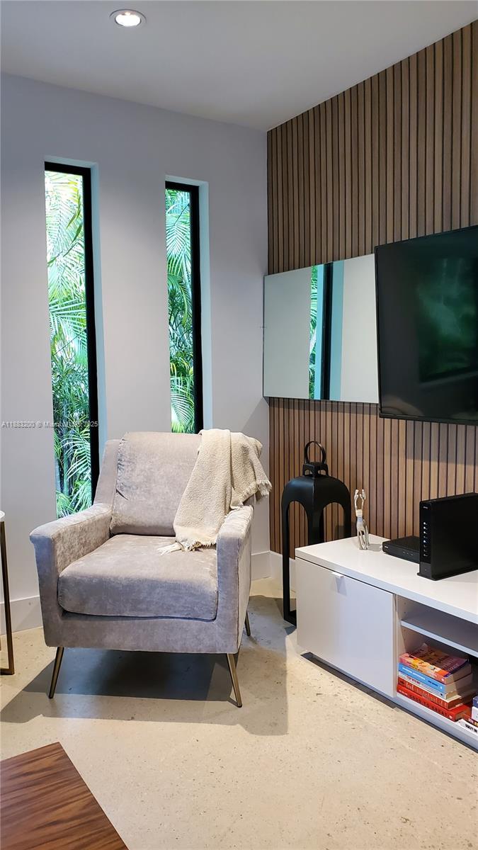 BILTMORE SUB - Residential Lease