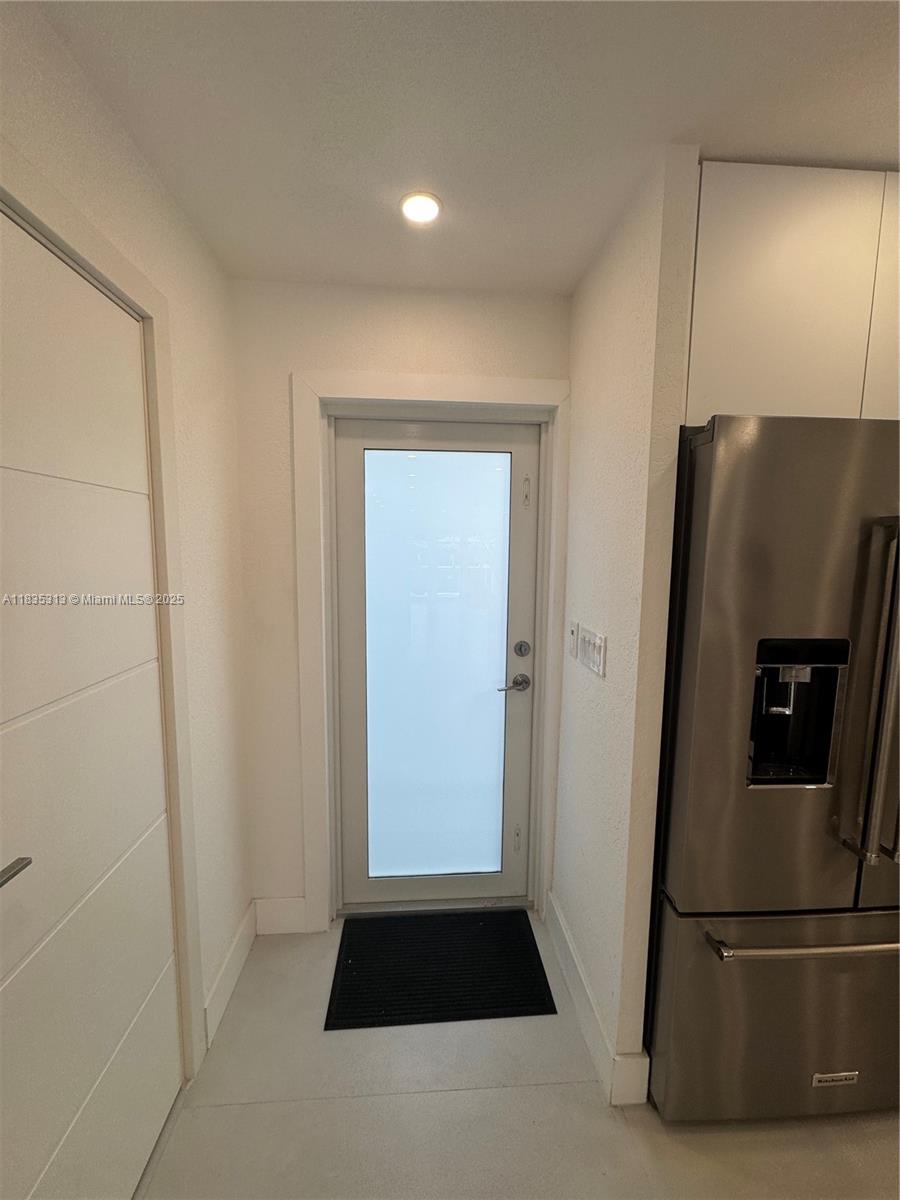 2221 NE 123rd St 2221