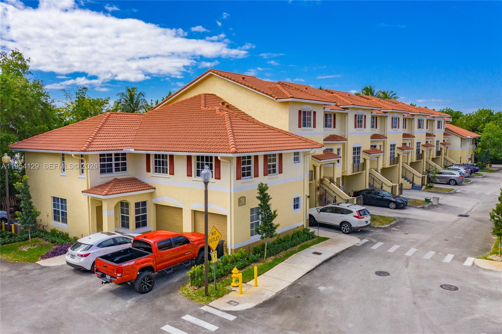 THE PRESERVE CONDO - Residential