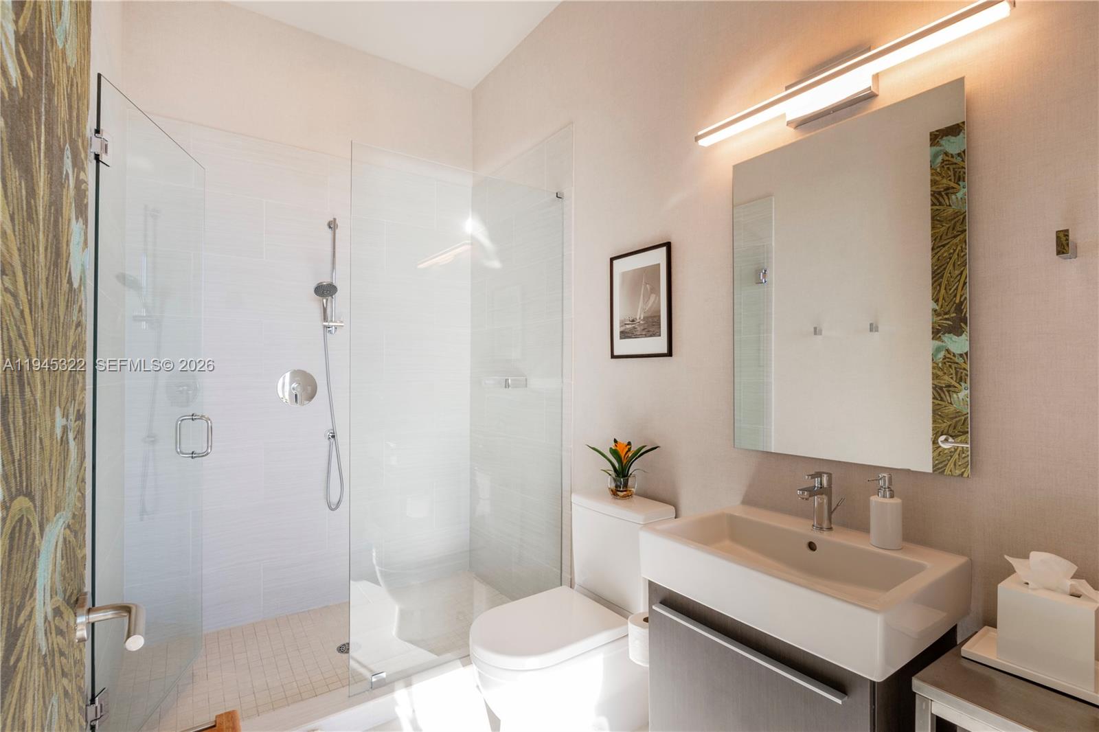 DINNER KEY - Residential