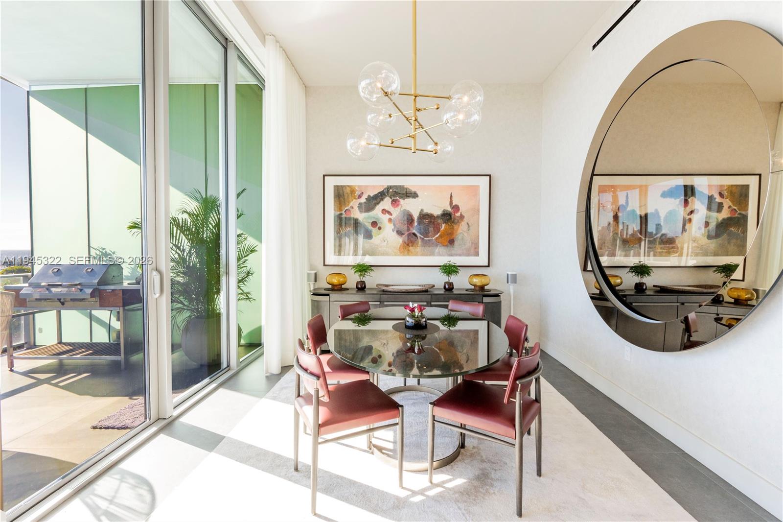 DINNER KEY - Residential