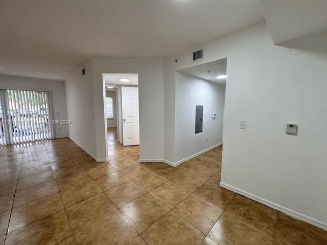 EMERALD ISLE AT LAGUNA LA - Residential Lease