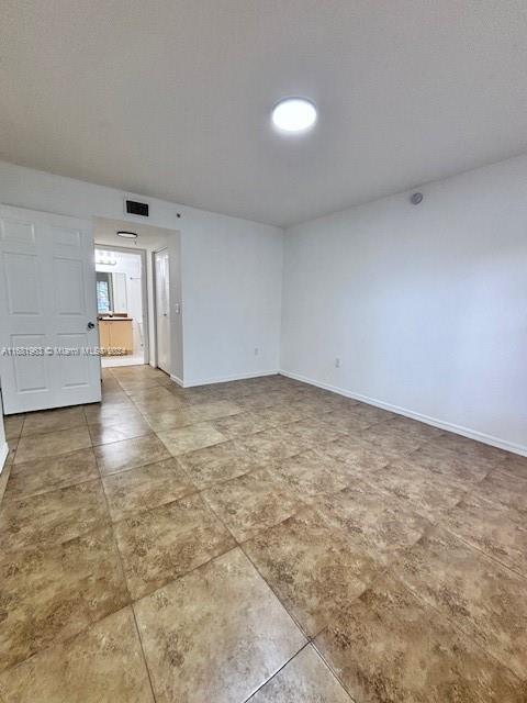 EMERALD ISLE AT LAGUNA LA - Residential Lease